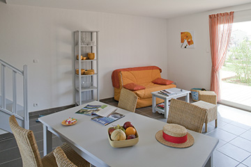 Residence Les Demeures du Ventoux - Vacancéole - Aubignan - Living room
